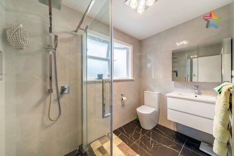 Photo of property in 10 Cleary Street, Waterloo, Lower Hutt, 5011