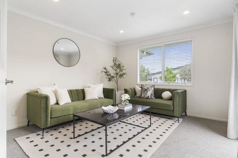 Photo of property in 5 Tee Point, Red Beach, 0932