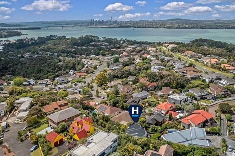 Photo of property in 28 Murano Place, Chatswood, Auckland, 0626