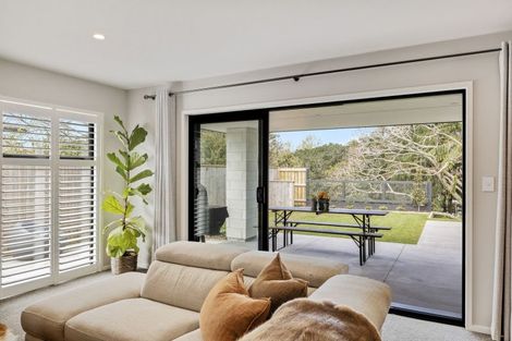 Photo of property in 519 Mangorei Road, Highlands Park, New Plymouth, 4312