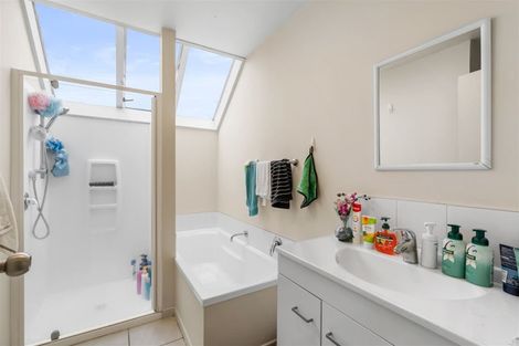Photo of property in 78a Peer Street, Upper Riccarton, Christchurch, 8041