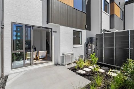 Photo of property in 16 Hema Road, Hobsonville, 0616