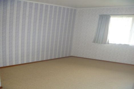 Photo of property in 12 Rembrandt Place, Opaheke, Papakura, 2113