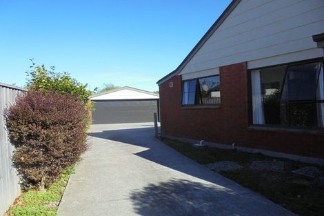 Photo of property in 51 Karnak Crescent, Russley, Christchurch, 8042
