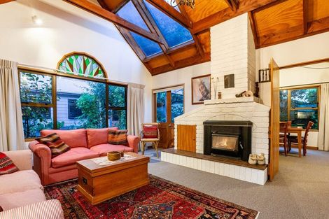 Photo of property in 146 Breaker Bay Road, Breaker Bay, Wellington, 6022