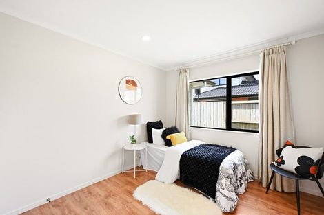Photo of property in 33 Sirius Crescent, Rototuna North, Hamilton, 3210