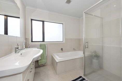 Photo of property in 2b Wentworth Drive, Rototuna North, Hamilton, 3210