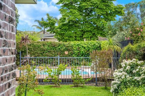 Photo of property in 3 Revell Court, Pukekohe, 2120