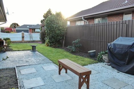 Photo of property in 21 Kintyre Drive, Broomfield, Christchurch, 8042