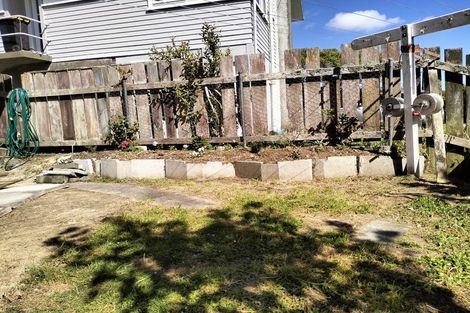 Photo of property in 30 Mark Avenue, Paparangi, Wellington, 6037