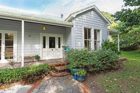 Photo of property in 37 Smalley Road, Glenbrook, Waiuku, 2681