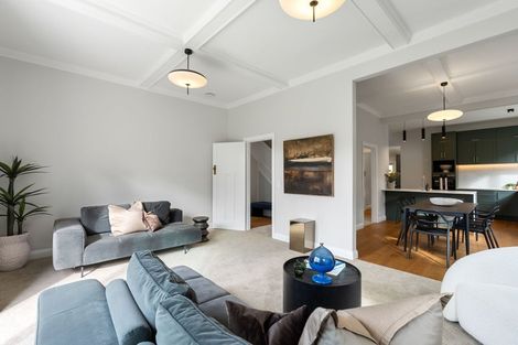 Photo of property in 1 Seaforth Terrace, Karori, Wellington, 6012