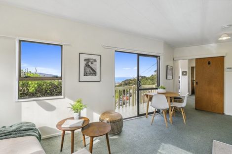 Photo of property in 15f2 Sutherland Crescent, Melrose, Wellington, 6023