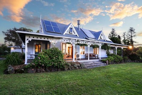 Photo of property in 23 Hyndhope Road, Kennedys Bush, Christchurch, 8025