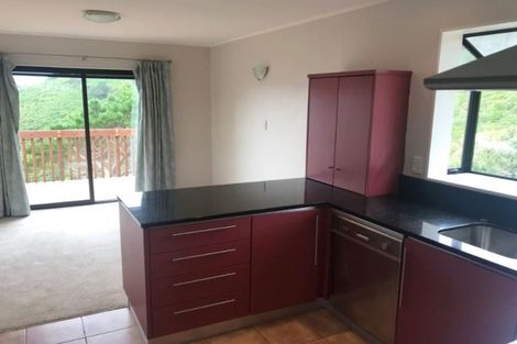 Photo of property in 190 Orangi Kaupapa Road, Northland, Wellington, 6012