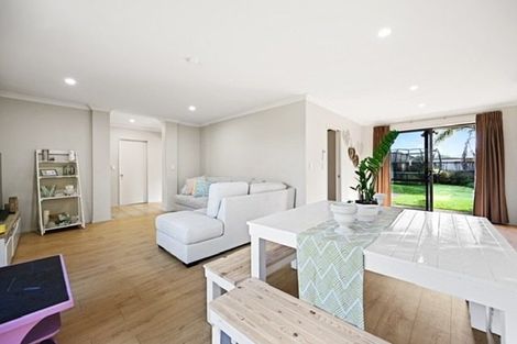 Photo of property in 4 Azure Place, Huntington, Hamilton, 3210