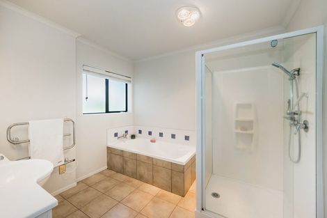 Photo of property in 153 Milne Drive, Paraparaumu, 5032