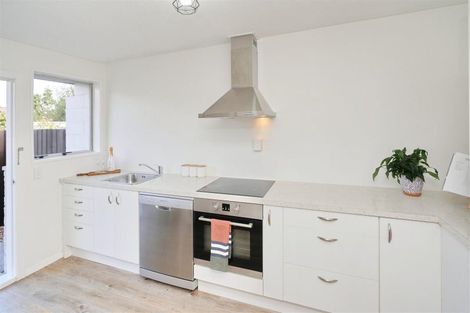 Photo of property in 3/490 Worcester Street, Linwood, Christchurch, 8011