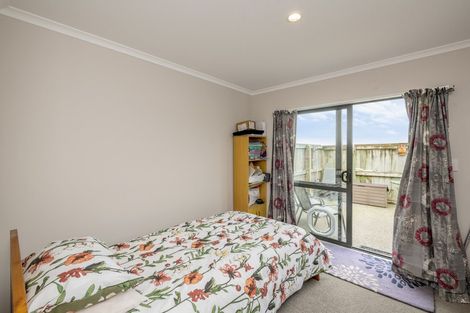 Photo of property in Rangeview Villas, 26/9 Fuller Close, Levin, 5510