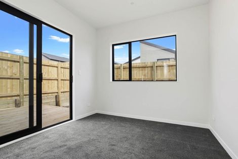 Photo of property in 57 Horokaka Street, Massey, Auckland, 0614
