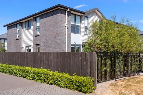 Photo of property in 14/14 Buffon Street, Waltham, Christchurch, 8023