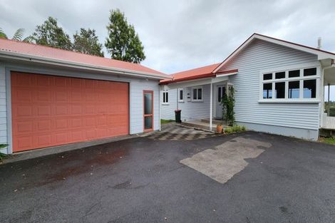 Photo of property in 123 Wairau Road, Oakura, 4314