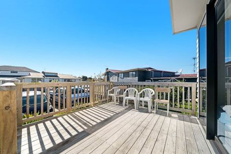 Photo of property in 1/15 Rush Place, Mangere, Auckland, 2022