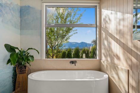 Photo of property in 18 Hidden Hills Drive, Wanaka, 9305