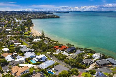 Photo of property in 29 Whitby Crescent, Mairangi Bay, Auckland, 0630