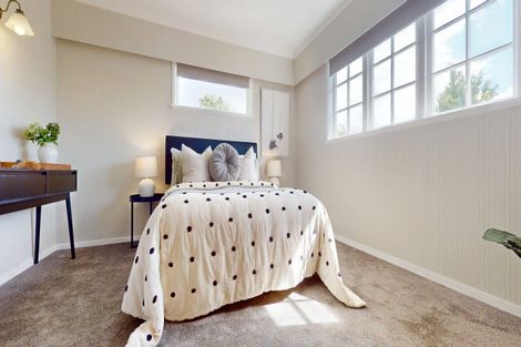 Photo of property in 1 Byrd Street, Levin, 5510