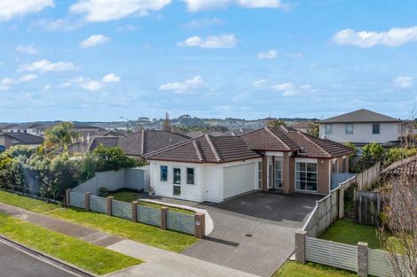 Photo of property in 15 Dromoland Drive, Flat Bush, Auckland, 2019