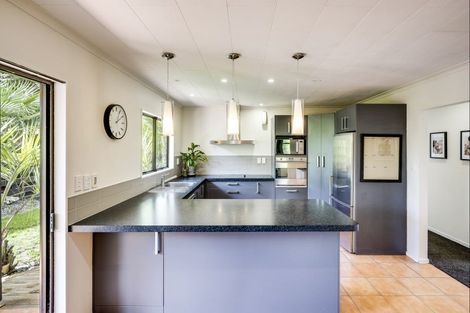 Photo of property in 17 Churchill Drive, Taradale, Napier, 4112