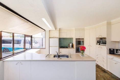 Photo of property in 29 Herbert Avenue, Cloverlea, Palmerston North, 4412