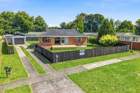 Photo of property in 53 Oakfield Crescent, Pukete, Hamilton, 3200