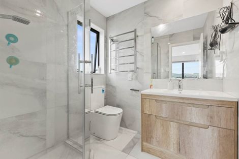 Photo of property in 25 Woven Place, Karaka, 2113