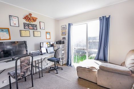 Photo of property in 246 Flaxmere Avenue, Flaxmere, Hastings, 4120