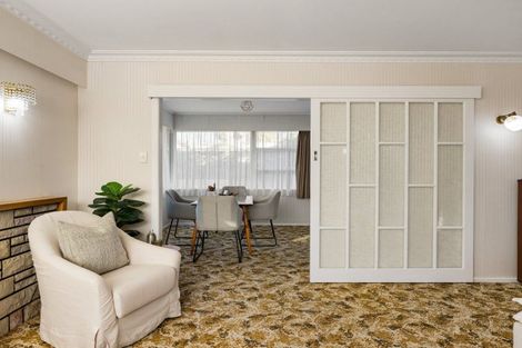 Photo of property in 23 Regent Street, Silverdale, Hamilton, 3216