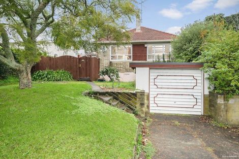 Photo of property in 1/3a Grande Vue Road, Manurewa, Auckland, 2102