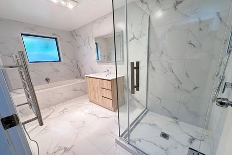 Photo of property in 6d Twin Court, Albany, Auckland, 0632