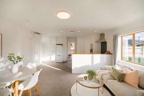Photo of property in 6 Foxtail Fern, Kelvin Grove, Palmerston North, 4414