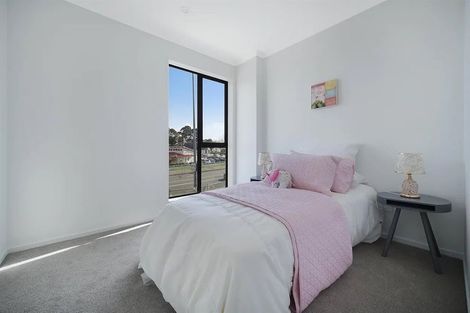Photo of property in 38 Waipuhinui Way, Wiri, Auckland, 2104