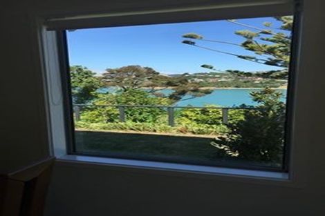 Photo of property in 52 Seaview Road, Paremata, Porirua, 5024