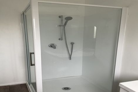 Photo of property in 1/5 Merriefield Avenue, Forrest Hill, Auckland, 0620