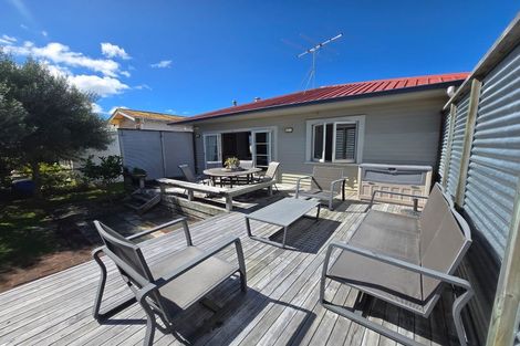 Photo of property in 37 Cobden Street, Gisborne, 4010