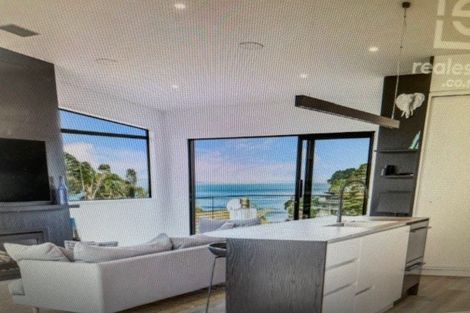 Photo of property in 39 Hyde Road, Rothesay Bay, Auckland, 0630