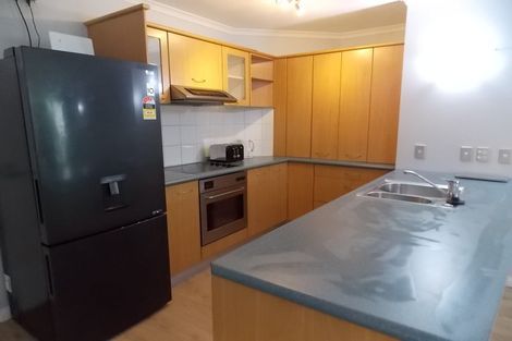 Photo of property in Endeavour Apartments, 23/125u Thorndon Quay, Pipitea, Wellington, 6011