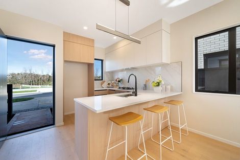 Photo of property in 9 Octans Road, Westgate, 0814