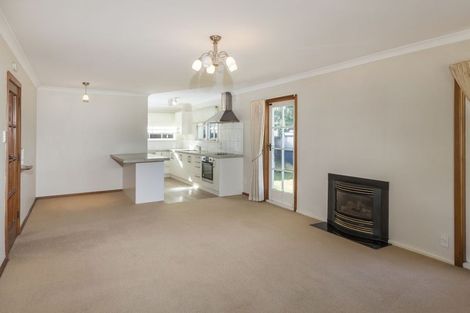 Photo of property in 306 Avonhead Road, Avonhead, Christchurch, 8042