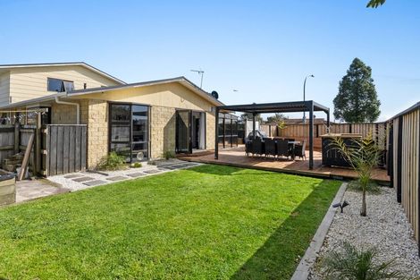 Photo of property in 10 Dillon Drive, Bell Block, New Plymouth, 4312