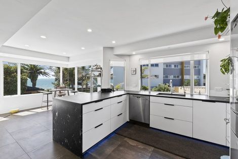 Photo of property in 5a Craig Road, Milford, Auckland, 0620